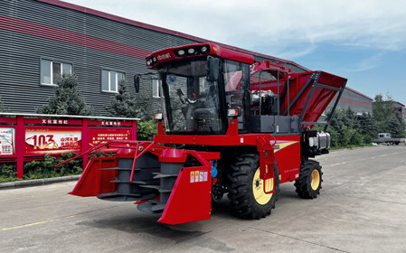 標(biāo)題：呼和浩特分院“9QYZ-2.6型自走式檸條收獲機”生產(chǎn)下線
瀏覽次數(shù)：764
發(fā)表時間：2024-08-08